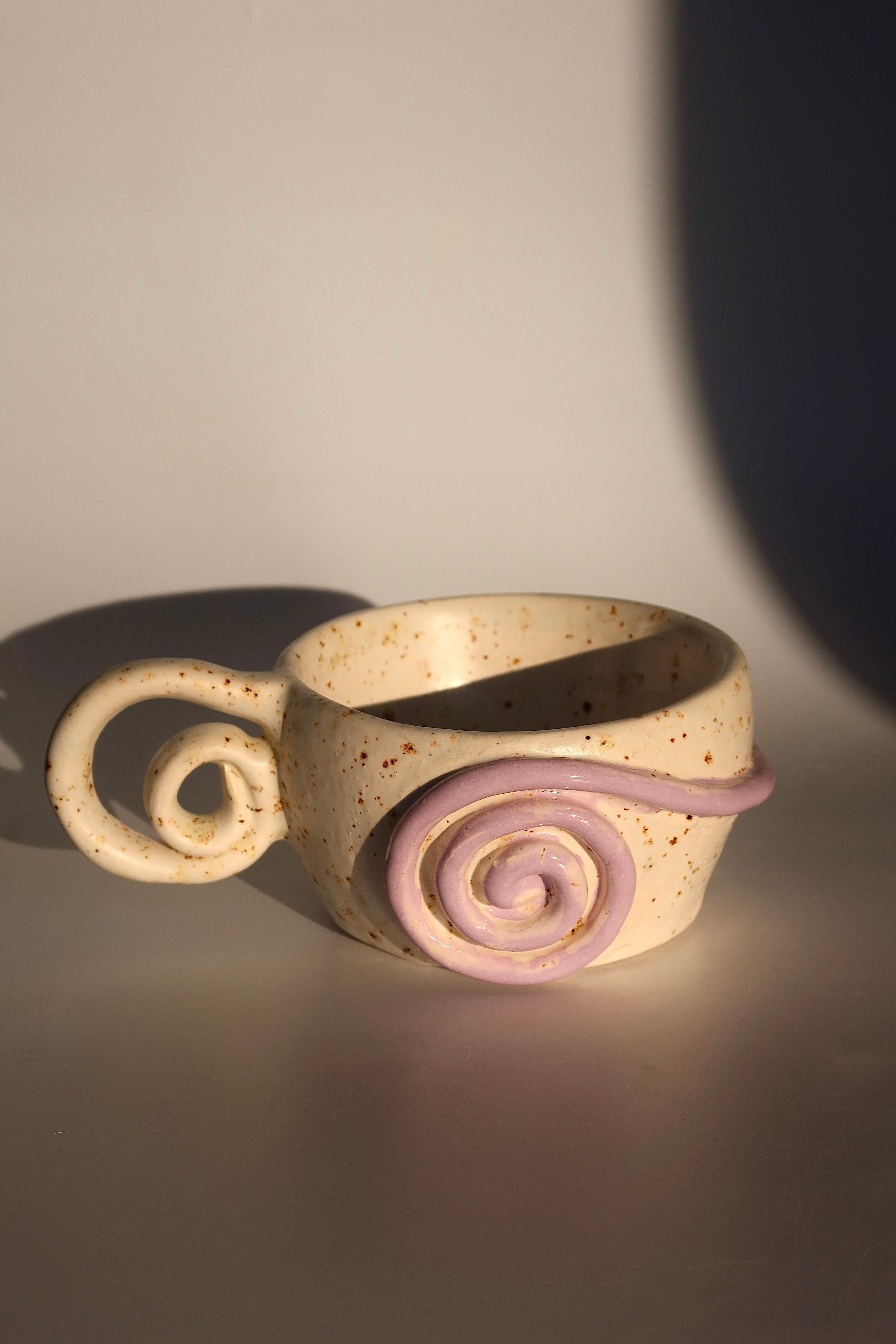Pink matte spiral mug