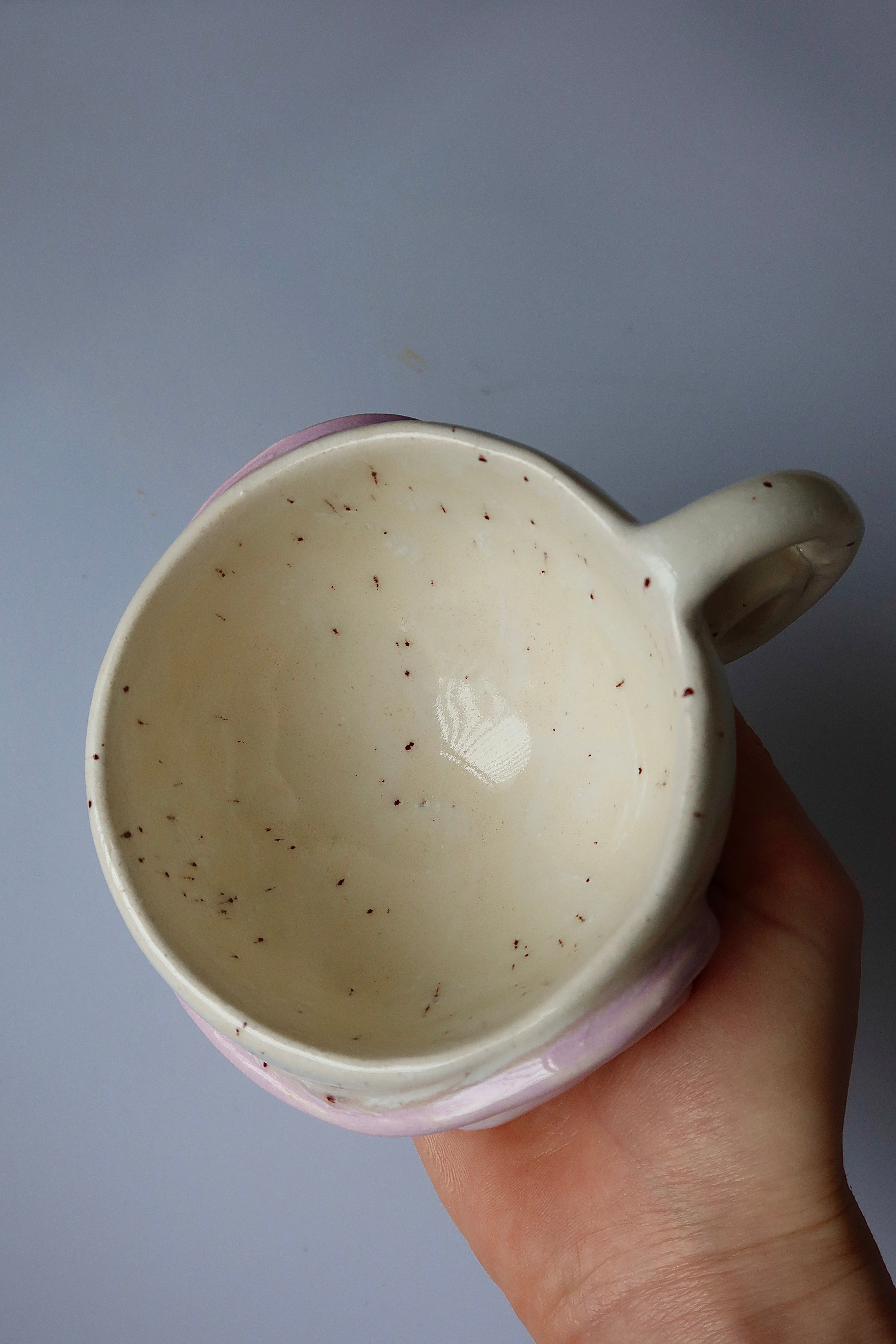 Pink glossy spiral mug